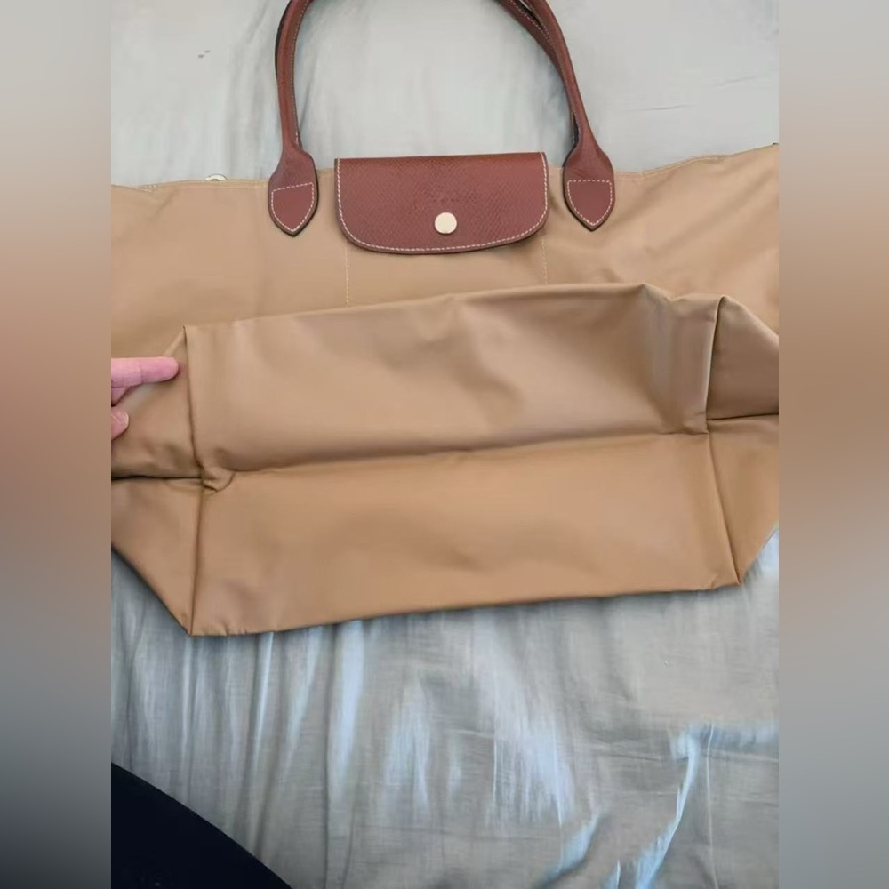 LONGCHAMP Le Pliage large Shoulder Tote bag Desert Beige Tan color - Picture 7 of 8
